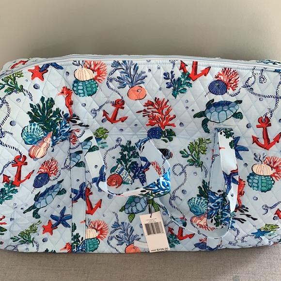 Vera Bradley Handbags - NWT Vera Bradley Large Duffel anchors aweigh